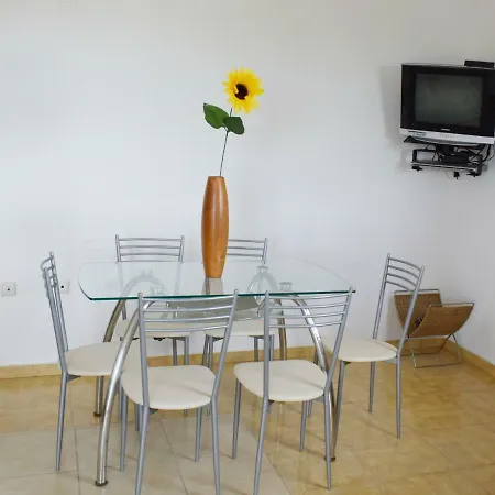 Apartment Lazur *